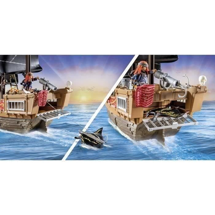 PLAYMOBIL 71530 Pirate Ship, 137 pieces including 3 characters and 4 animals, Pirates, Creative role play, Ages 4 and up