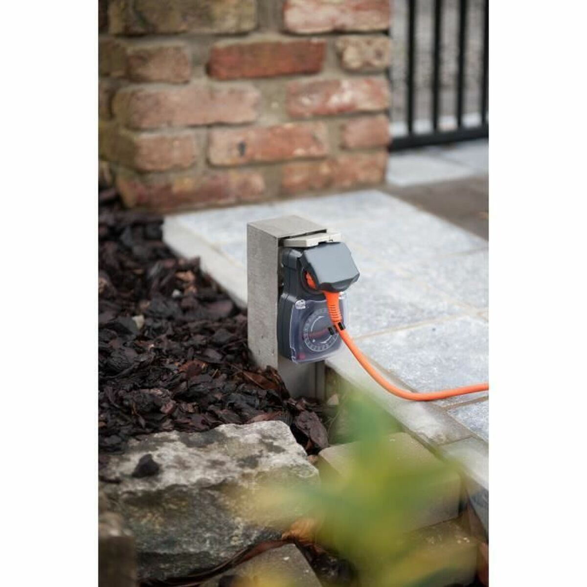 V2H21B146D8A9A00A16BF00E50330A1A59ER7196788P3