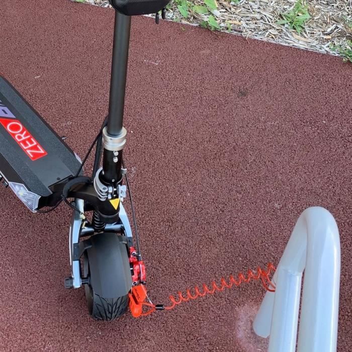 Master Lock 8303EURDPS Motorcycle Anti-Theft Device - Red Disc Lock 80mm