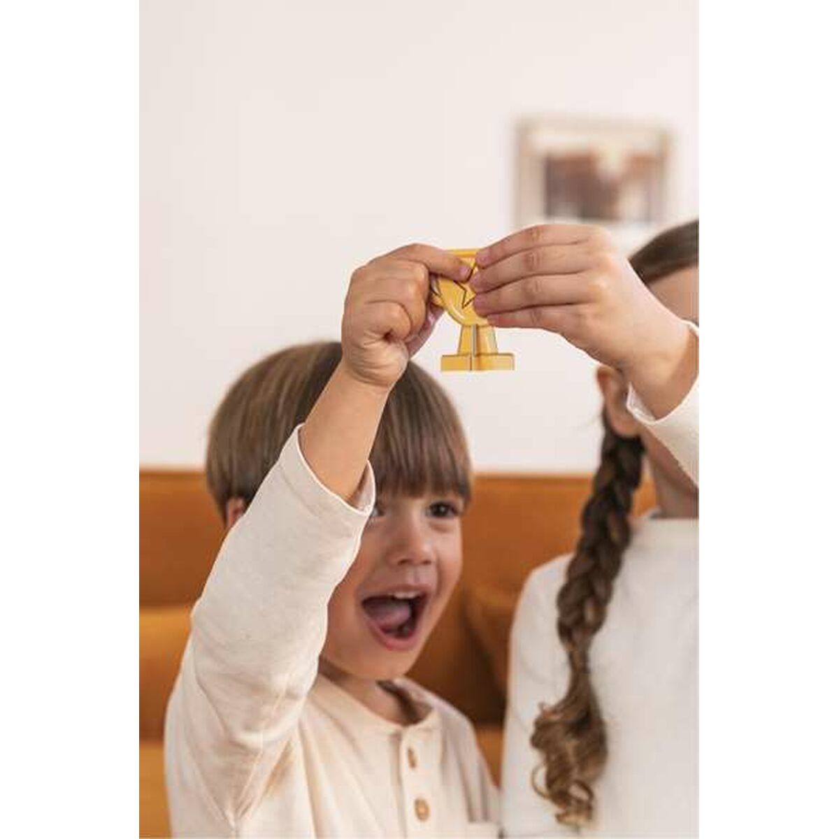 V6HF28AD8E692B28823B5EDEAE3B8293EBAR5694195P10