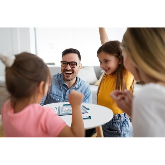 SCRABBLE - Scrabble Voyage - Board Game