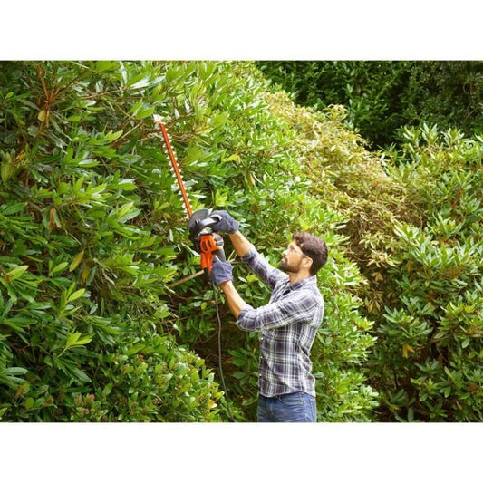 BLACK & DECKER Hedge Trimmer 60cm 550W BEHTS451