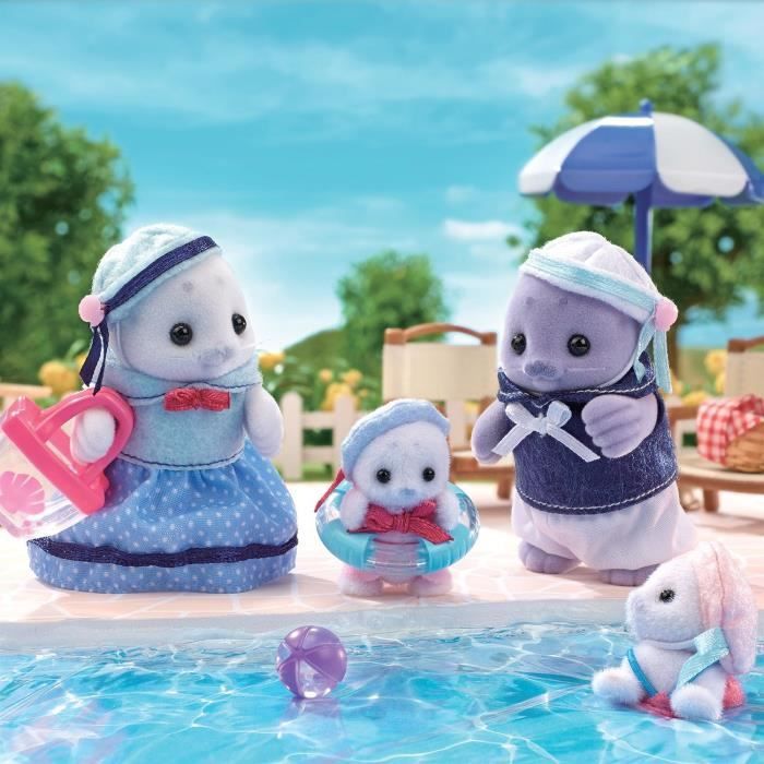 Articulated Family - SYLVANIAN FAMILIES - Seal Family - 4 Characters and Beach Accessories