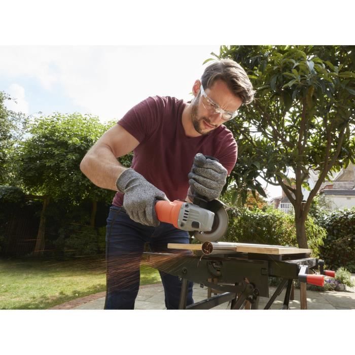 Black+Fricular angle grinder 710w beg010-qs side handle 3 positions