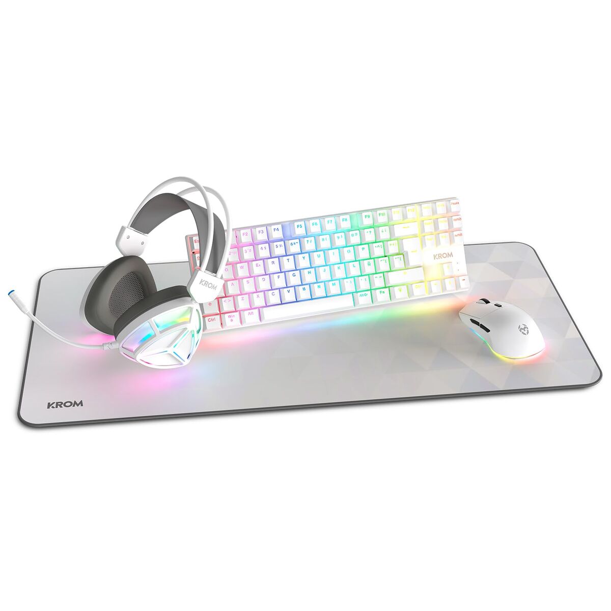 Keyboard and mouse packs for gamers