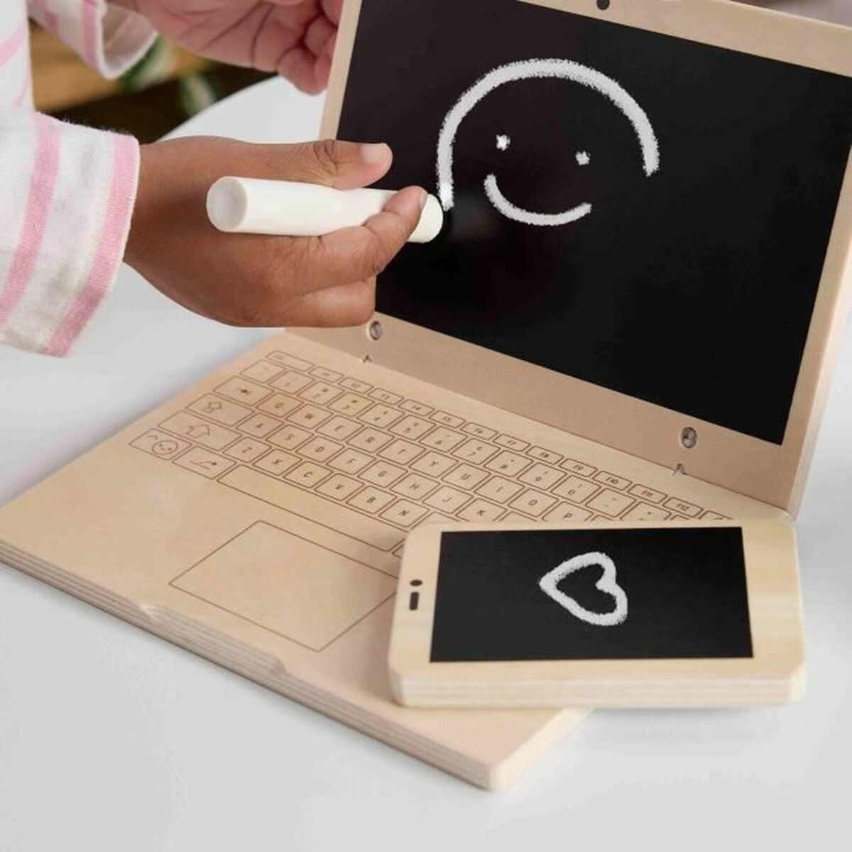 V5HB89703B090E095859DAA4AA3CA3C5D42R5489343P2