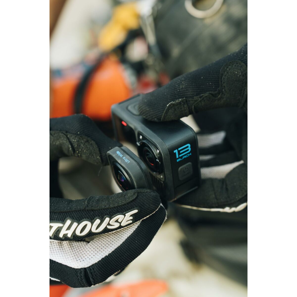 V2HCC055A6CB02A32CCFF5B24A77FAE5D43R6994154P9