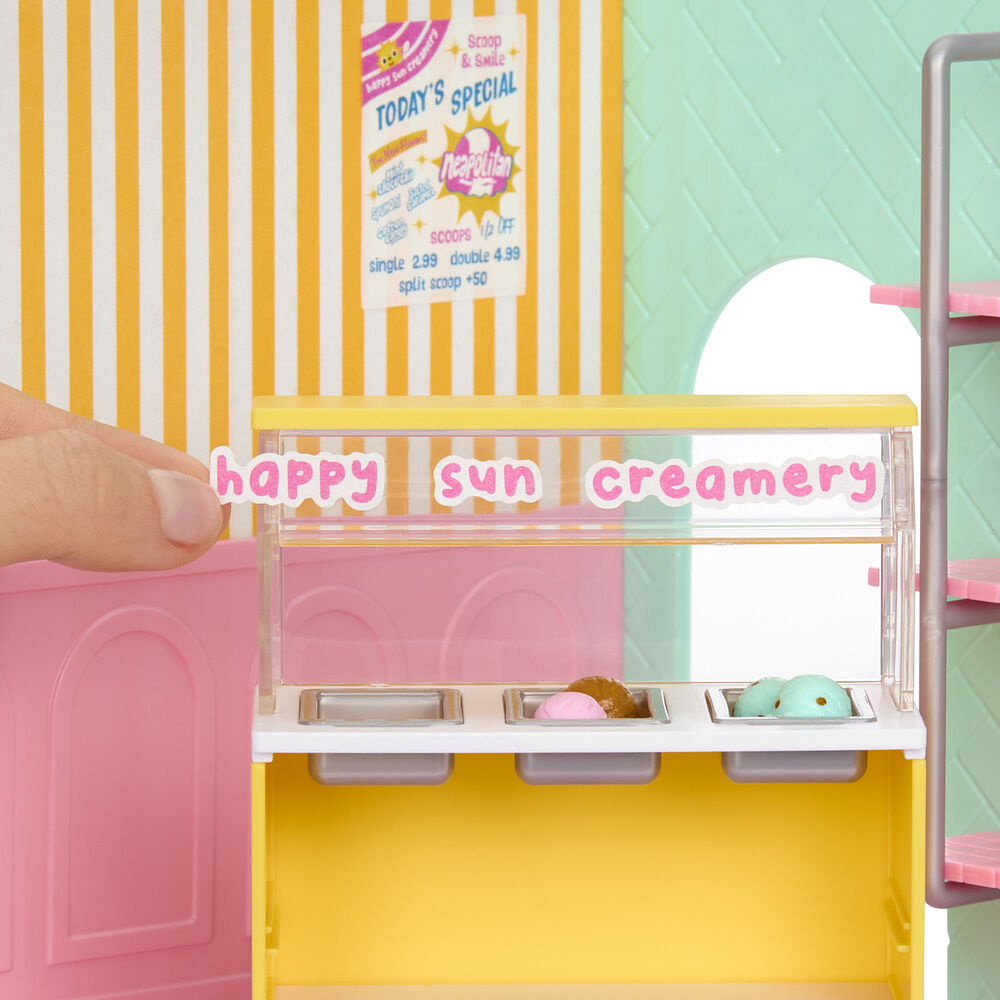 Miniverse Make It Mini Spaces Ice Cream Parlour playset