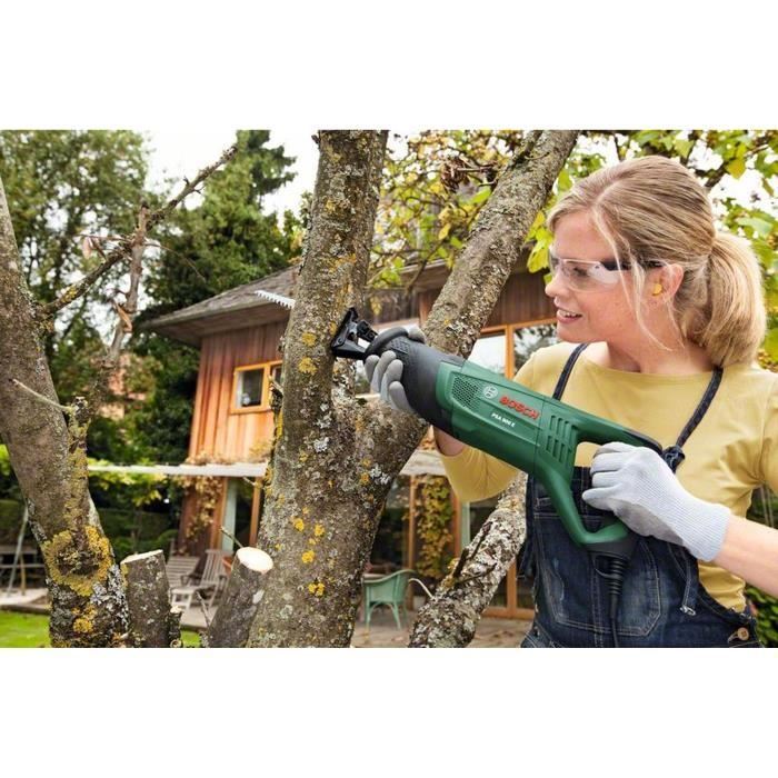 Bosch saber saw - PSA 900 E (delivered with 1 wood blade and 1 wood and metal blade)