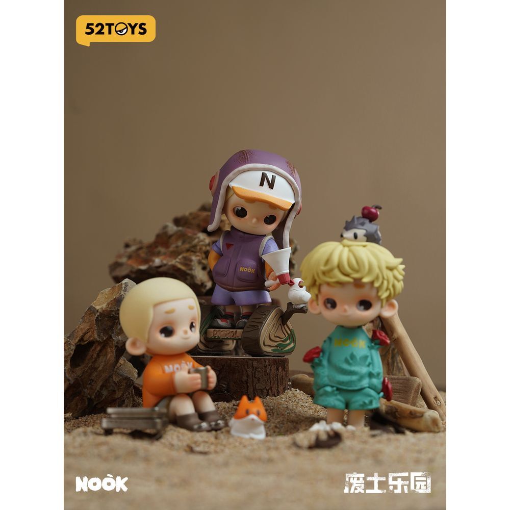 Nook Wasteland Park assorted surprise figure