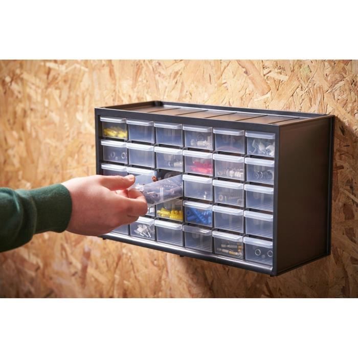 Stanley storage locker - 1-93-980 - 30 comparins