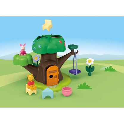 PLAYMOBIL JUNIOR 71693 Winnie the Pooh and Piglet with cabin