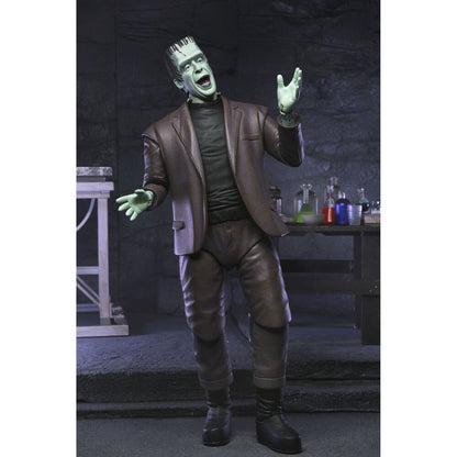 The Munster Herman Munster Ultimate figure 18cm