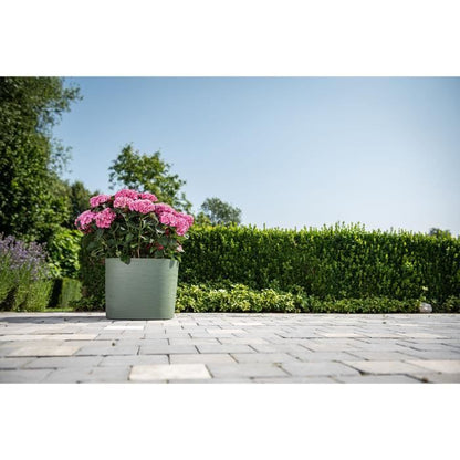 Pot with water reserve - GARDEN ID Respect - Verdigris 20 x 20 cm - 100% household waste - 100% recyclable - Structured surface.