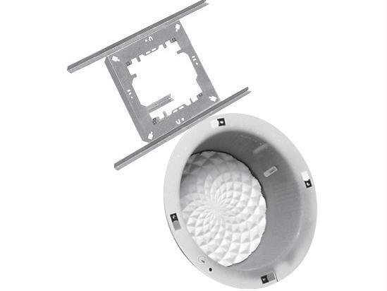 METAL BRIDGE/BACKBOX COMBO FOR 8 CEILIN