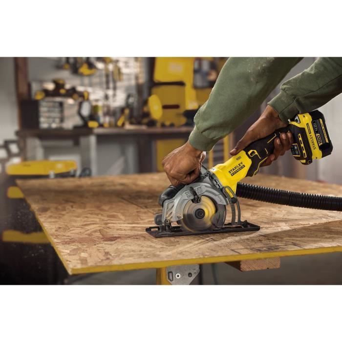 115 mm Brushless Circular Saw - 18V - 4,500 rpm, 2 cutting directions, LED - V20 Range - STANLEY FATMAX, SFMCS515B-XJ