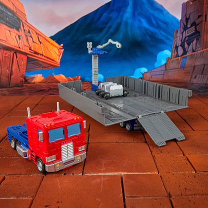 Transformers Studio Series Commander Optimus Prime figure 17,5cm