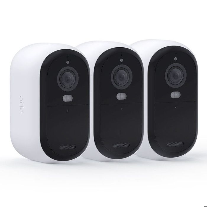 ARLO Essential2 Connected Security Camera - 3 Pack - 2K Resolution - Color Night Vision