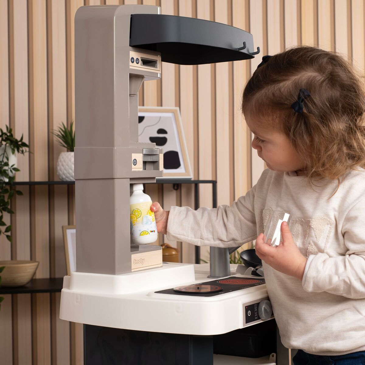 V6H3931551F90CF8C2EC1B279A440E694BER6778416P9