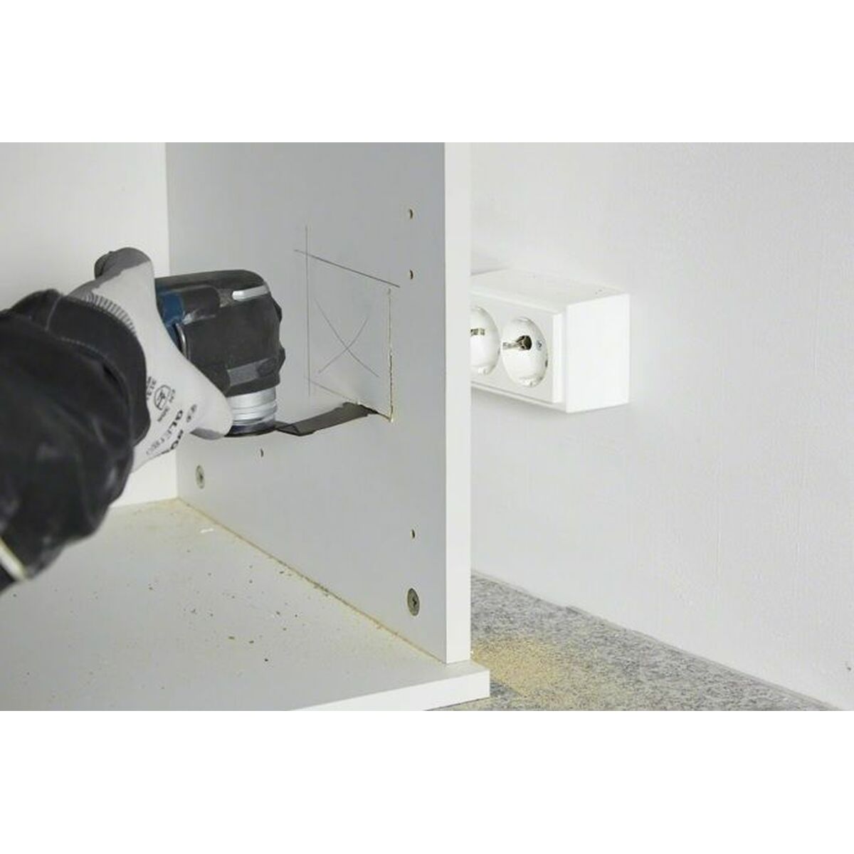 V2H0BDC8AC6EAFF1F1D24572CA8CB71685DR7086981P3