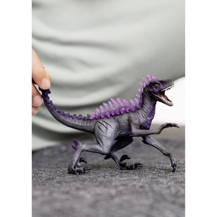 Dark Raptor Figurine - Children's Toy from 3 years old - SCHLEICH 70154 Eldrador