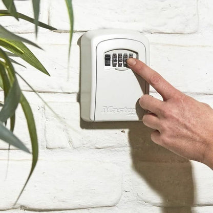 V7HB27A68537AA6144F093500F6D0CD33C4R6664618P4