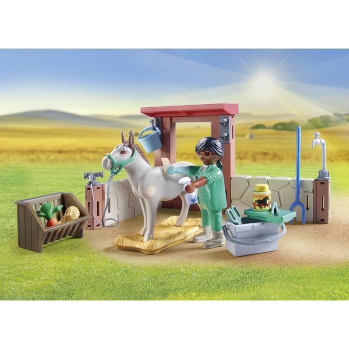 PLAYMOBIL 71471 Veterinarian with farm animals