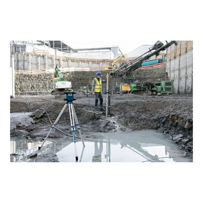 Bosch Professional GRL 650 CHVG rotating laser with battery, batteries, cell, glasses, brackets, plate, in case - 0601061V00