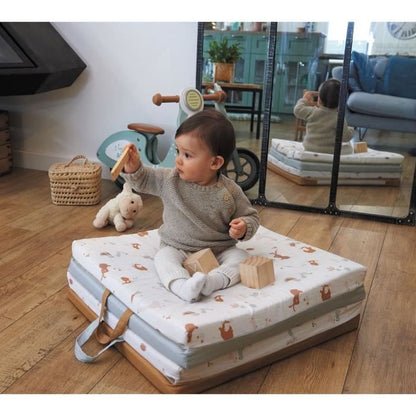 Malin Tineo Little Farmer - Multifunction 3 in 1 and scalable carpets - play mat or awakening carpet - 120x120 cm