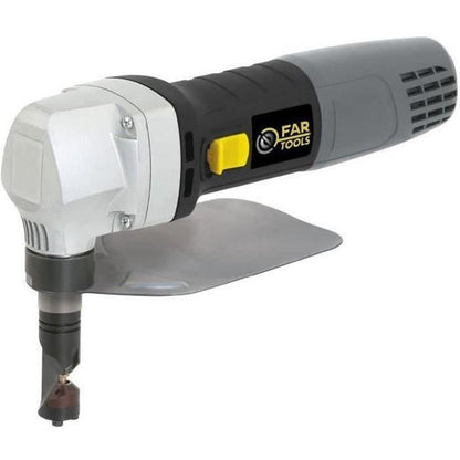 Fartools nibbler 600 W in case.