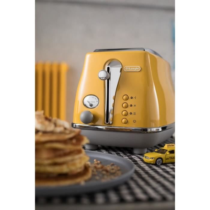 DELONGHI ICONA CAPITALS Toaster 2 slices - 900W - 3 function toaster - Pastry warmer included - Yellow