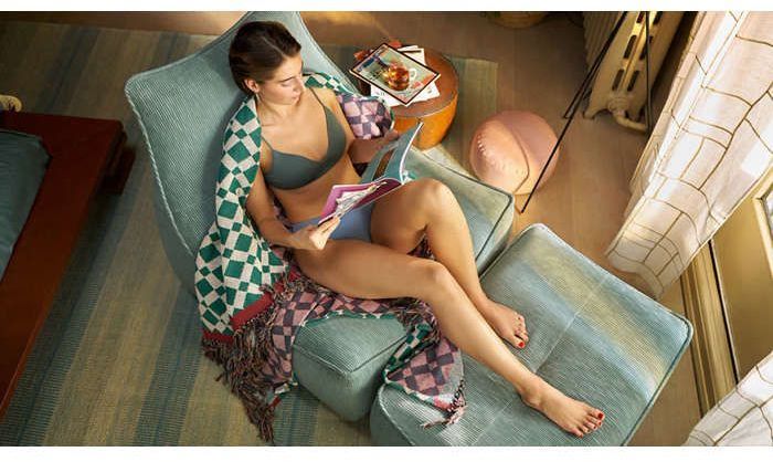 Lumea IPL 7000 Series Philips BRI921/00 IPL Hair Removal Device