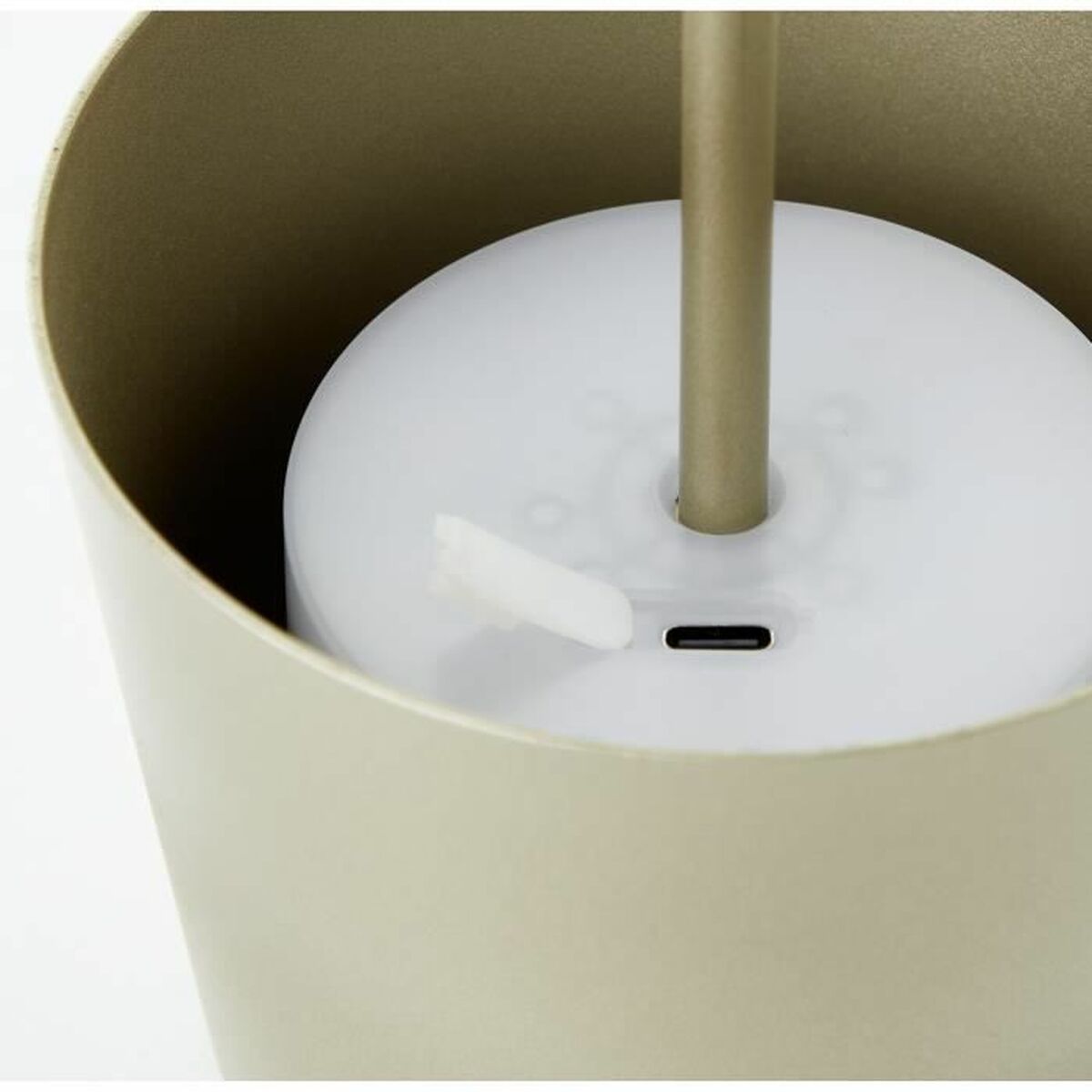 V5HF20CE0D5BE5CCA16004F184BA61A8098R5575830P2