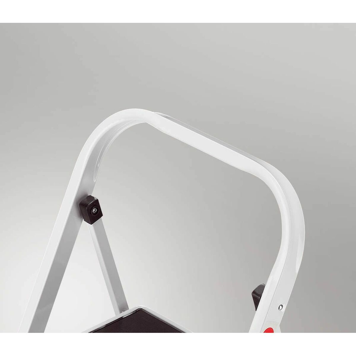 V4H465432B86C77B94087FFA39503B16A0CR7470179P5