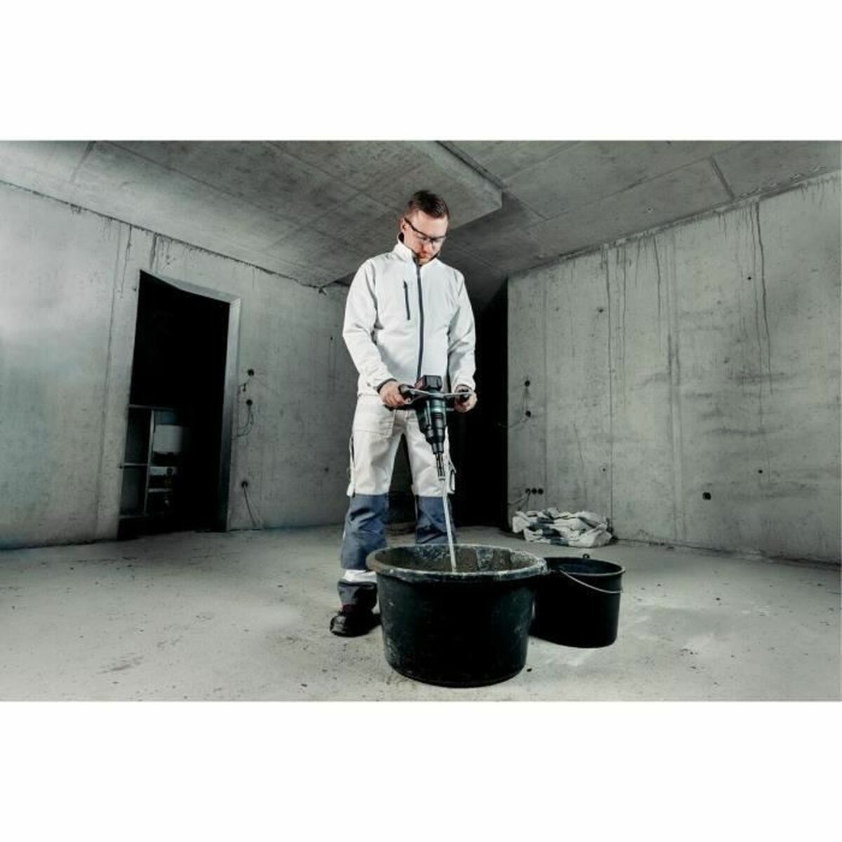 V4H917A0CC24E61122C6655B79FFAD25DC5R4689859P3