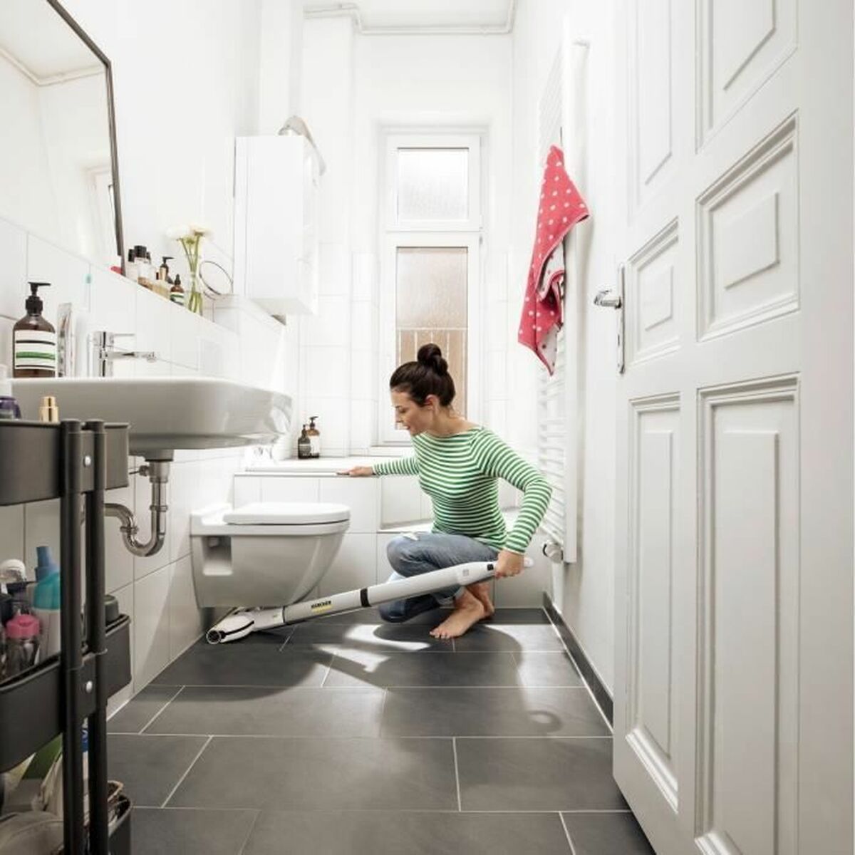 V6HF5F26E5F65103BE8A0B130532637476DR4038127P5