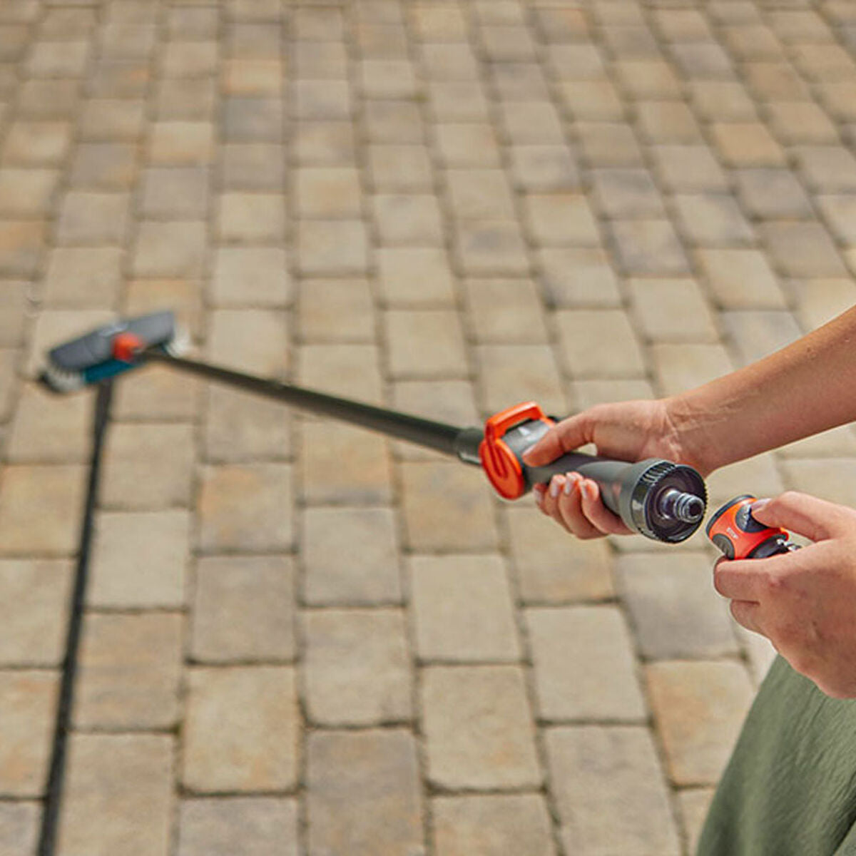 V4HE4741D471308D7DD9518651F7B3E2910R4527390P5