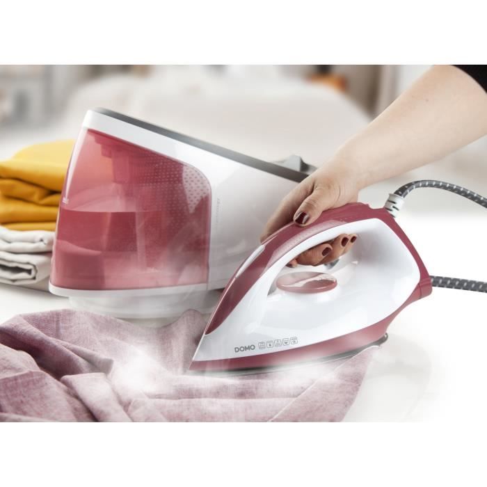 DOMO DO7114S - Iron with steam generator - 5 bar - Continuous steam 120g / min - Water tank 1,2L - Ceramic soleplate