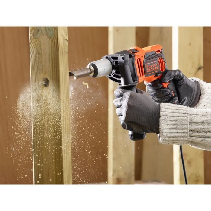 BLACK + DECKER BEH850-QS Corded Hammer Drill - 850W - 54,400 cps / min - Depth Guide - Side Handle