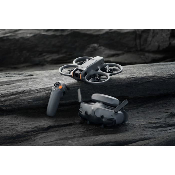 Drone - DJI - Avata 2 - 4K camera - 25 min autonomy - RC Motion 3 and Goggles 3