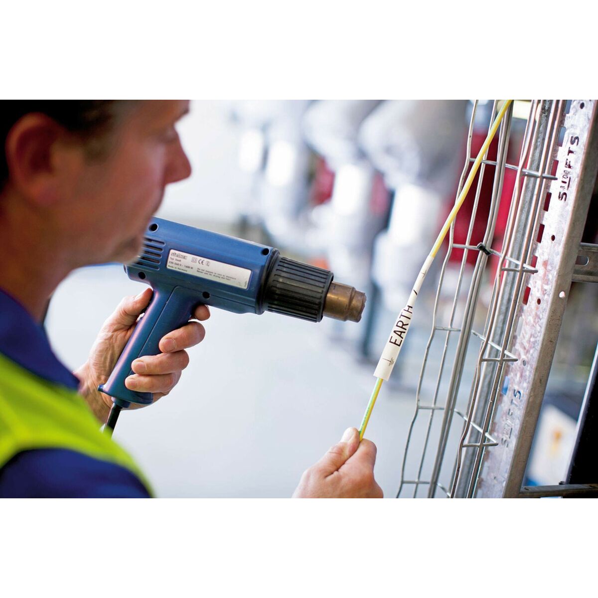 V3HDD6C1929CCAD42E1213E4B5C387CB980R5869508P9