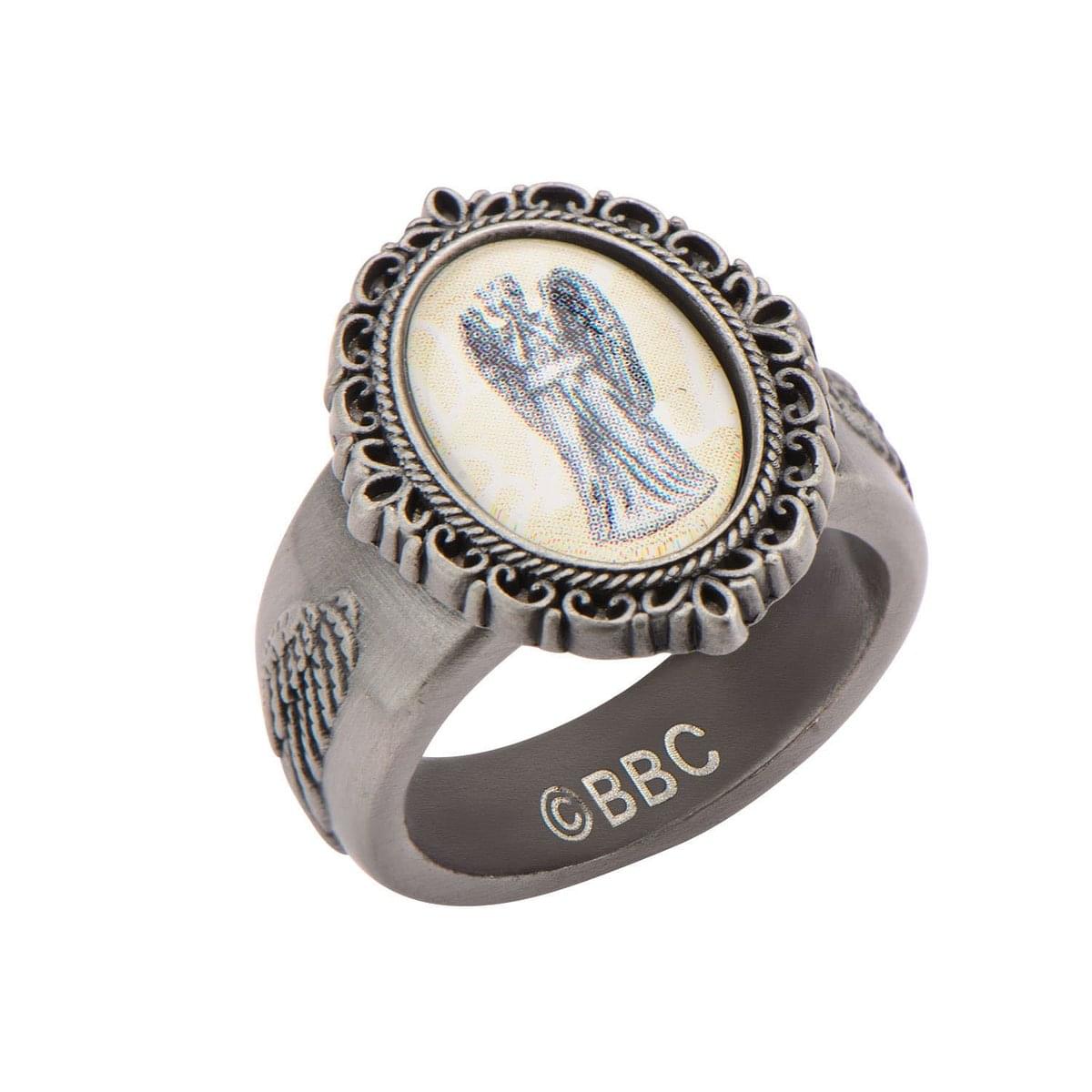 Doctor Who Weeping Angel Cameo Ring: Size 7