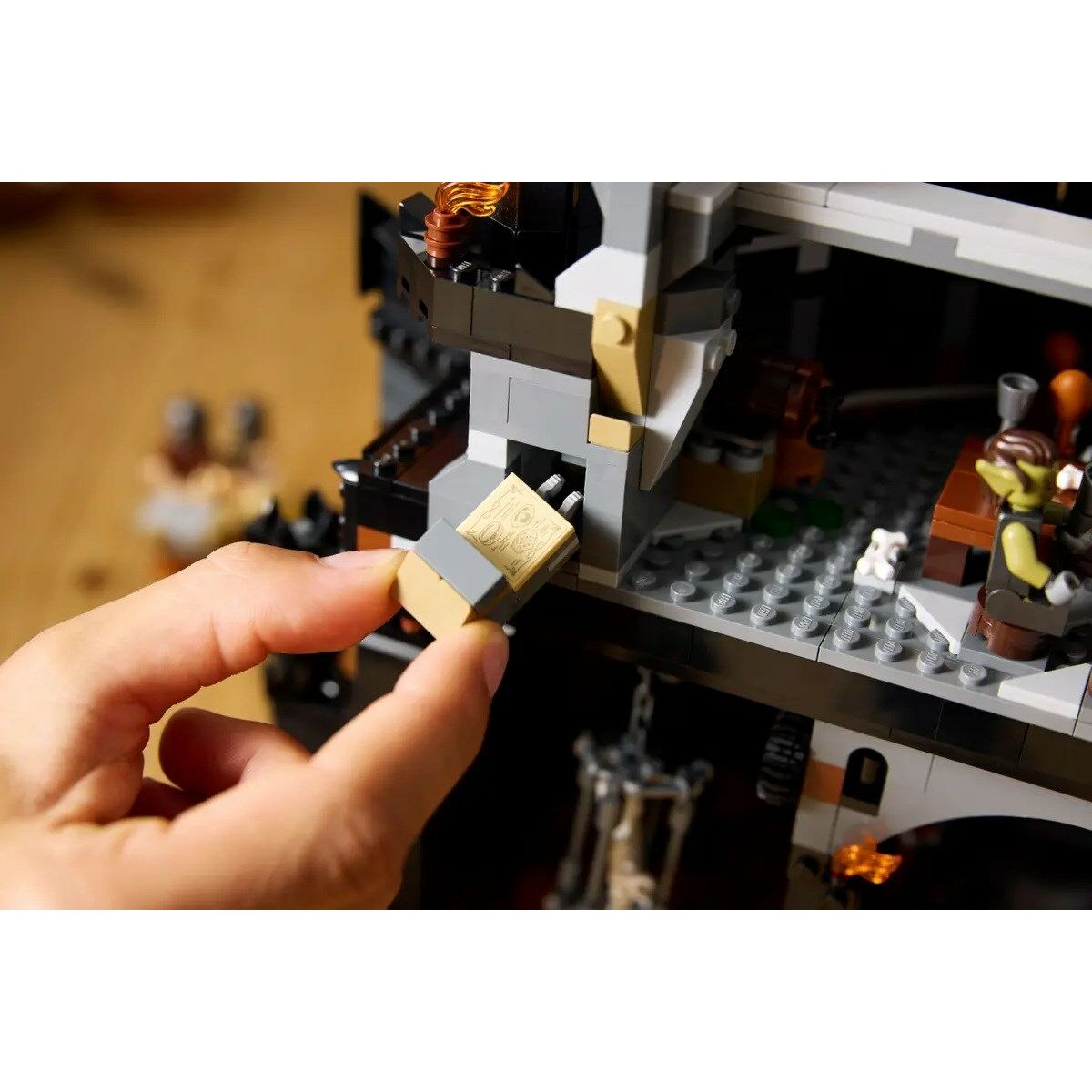 V5H556F5AAD349FD41A1DEC7B6867954A0BR6413419P10