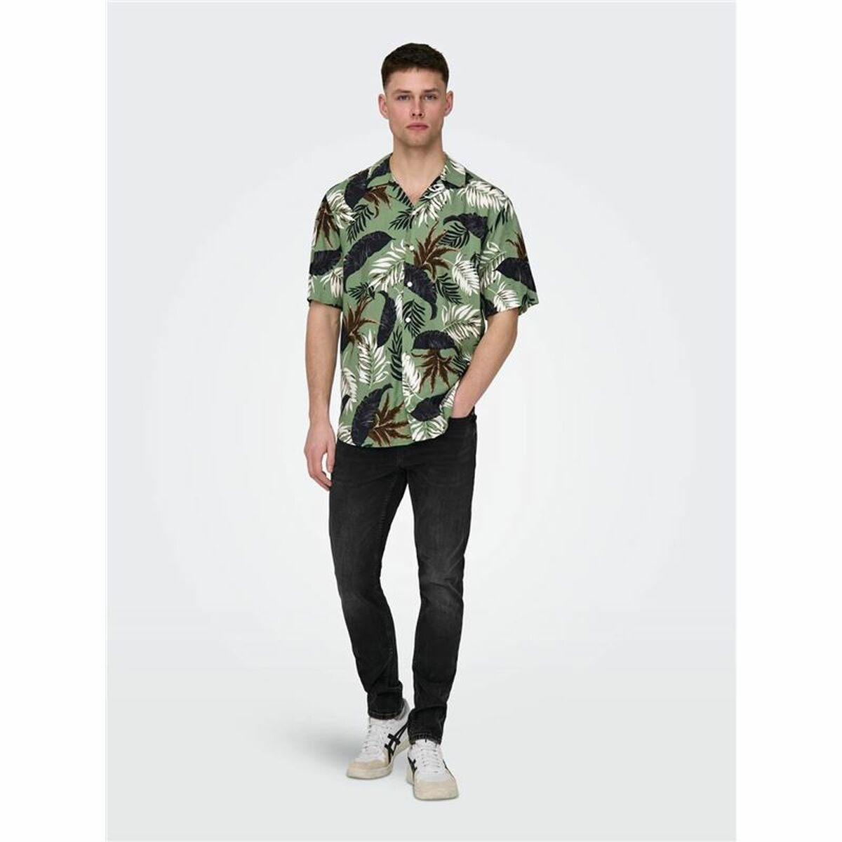 V4HC9BF5897AEAAC2026B6AD94560103A63R4371802P5