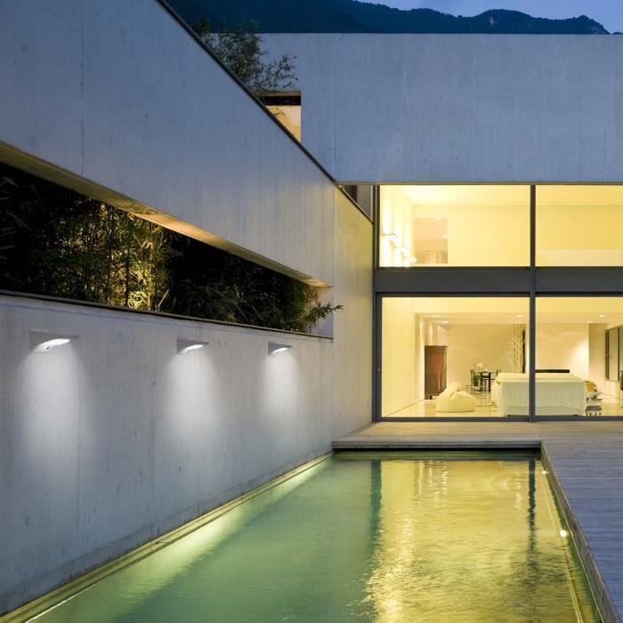 LUMISKY Outdoor waterproof solar wall spotlight with detector - 21 LEDs - 330 Lm - Swivel at 120 ° C