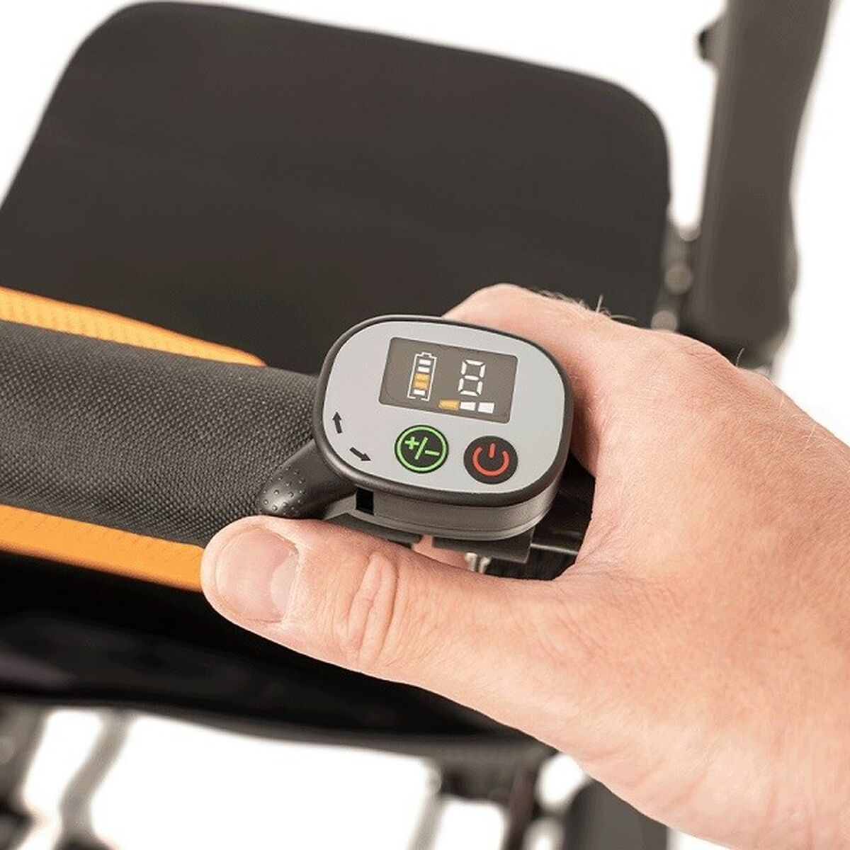 V6HFA309AD6192EEAC67E3720787890E674R6408661P7