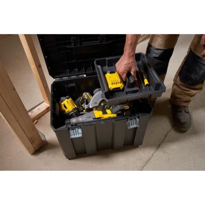 STANLEY Large Volume Mobile Chest with Telescopic Handle - FMST1-75753