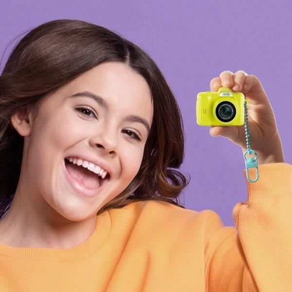 Canal Toys  Photo Creator  Mini Cam' Digital Photo and Video Camera  Pro - with Keychain and 1GB SD Card Included  CLK 062