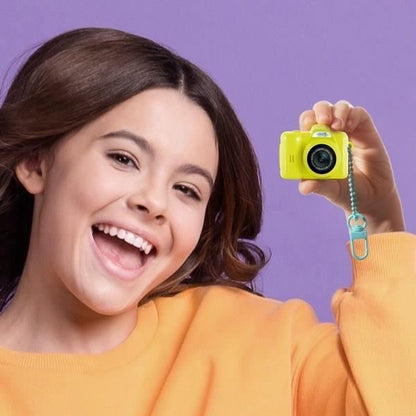 Canal Toys  Photo Creator  Mini Cam' Digital Photo and Video Camera  Pro - with Keychain and 1GB SD Card Included  CLK 062