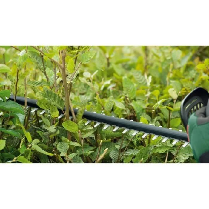UniversalHedge Cut 18-55 cordless hedge trimmer with 2 Bosch batteries